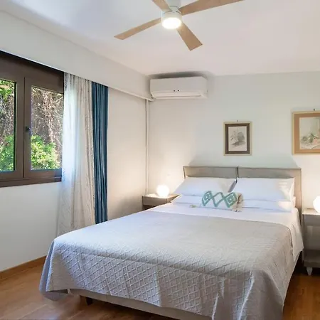 Apartament Plumeria Alba