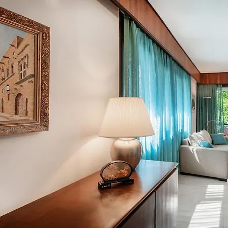 Plumeria Alba Rhodes City